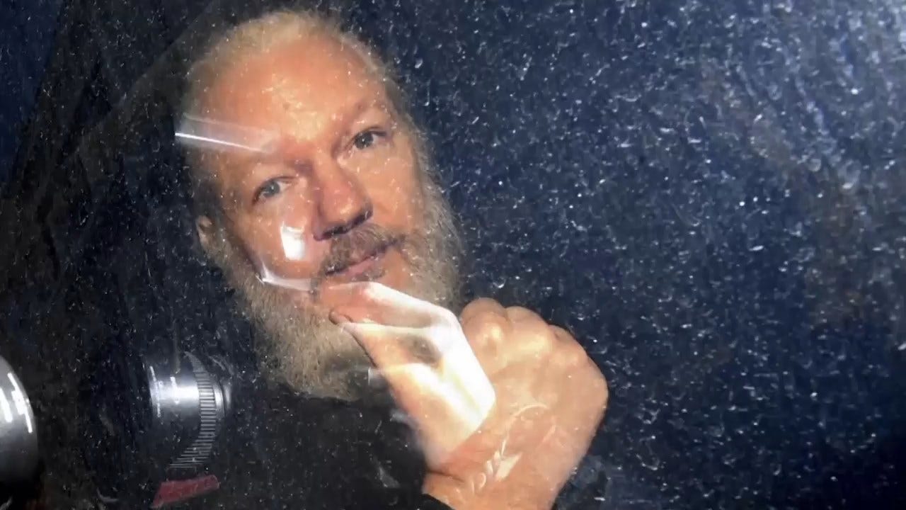 Julian Assange, Defiant WikiLeaks Boss, Jailed As Extradition Battle Begins