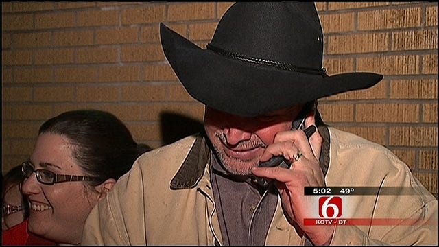 Garth Brooks Makes Big Impression During, After Claremore Trial