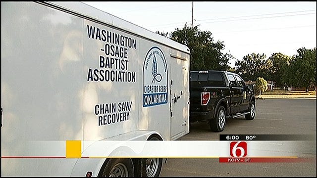 Oklahoma Baptist Chainsaw Teams Head East To Help Hurricane Irene Victims