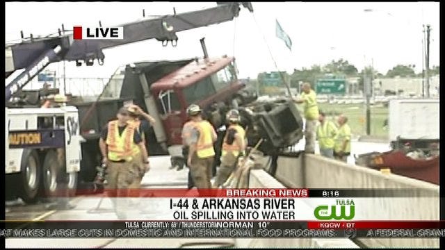 Dump Truck Crash On I-44 Arkansas River Bridge Slows Traffic
