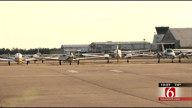 Government Shutdown Has Pilots, Flight Instructors In Holding Pattern