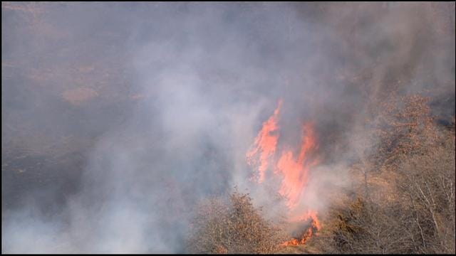 WEB EXTRA: Bob Mills SkyNews 9 HD Flies Over Grass Fire Near McLoud