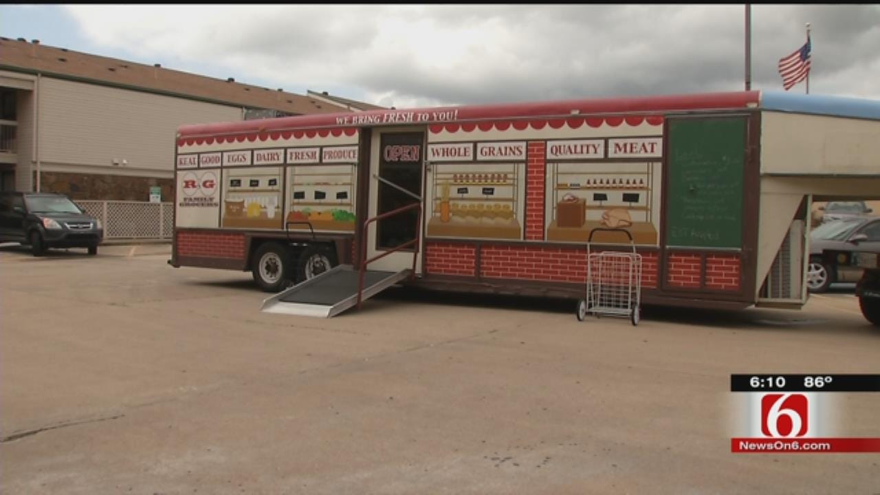 Horse Trailer Becomes Mobile Grocery Store In Tulsa