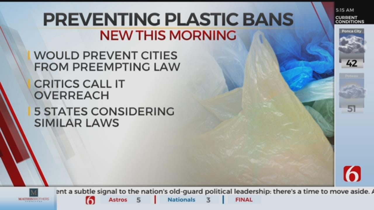 Oklahoma Lawmakers Consider Banning Plastic Bag Fees