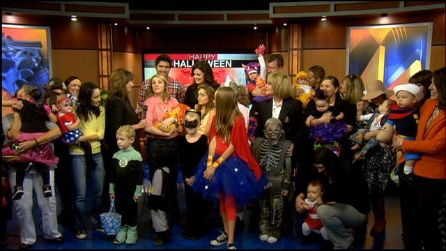 Trick-Or-Treaters Visit News 9 At Four