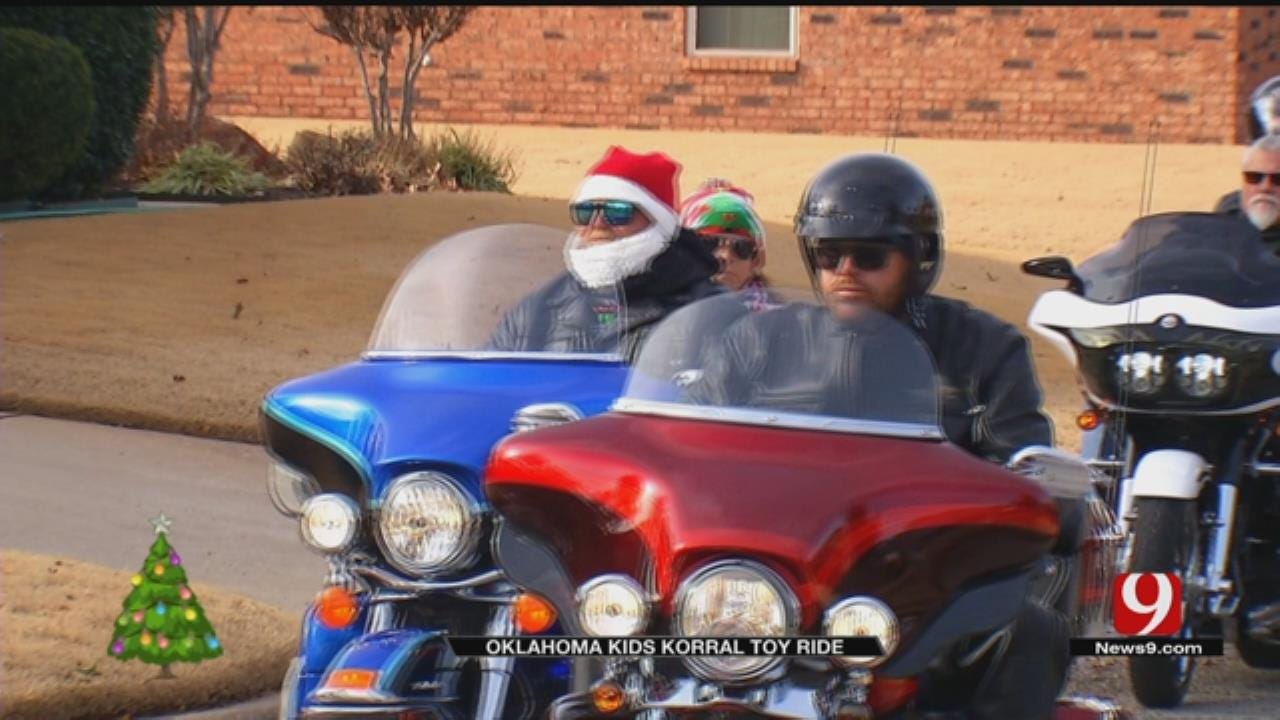 Hundreds Of Bikers Deliver Toys To Oklahoma Kids Battling Cancer