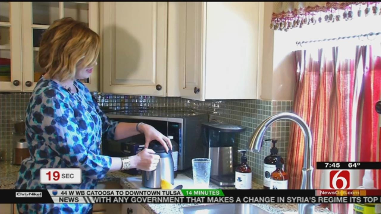 Tulsa Blogger Shows How To Clean Dirty Coffee Pots