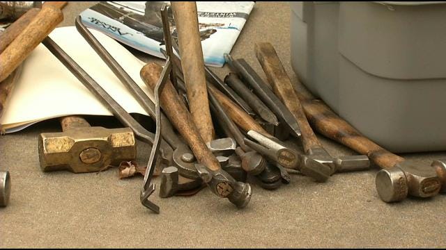 Oklahoma Farrier Back In Business With Help Of Veterans Group