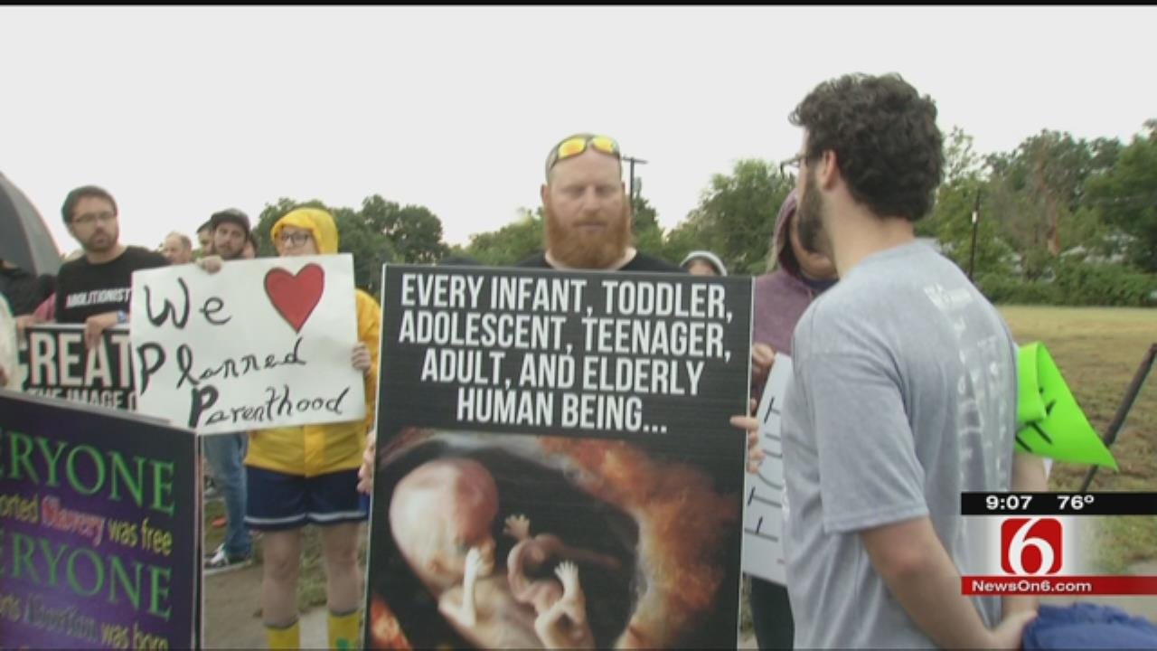 Planned Parenthood Protests Hit Oklahoma In Nationwide Initiative