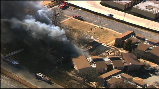 WEB EXTRA: SkyNews 9 Flies Over Apartment Fire In NW OKC