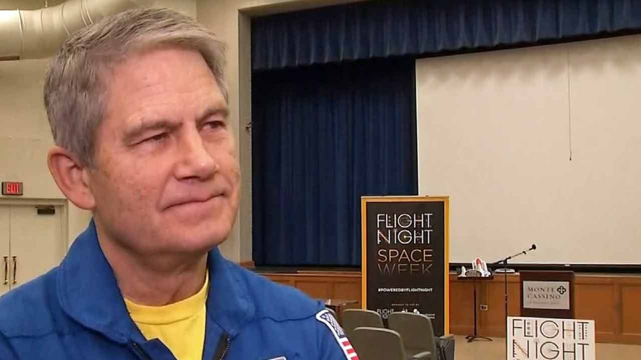 Astronaut Paul Lockhart To Speak At Tulsa Air & Space Museum Wednesday