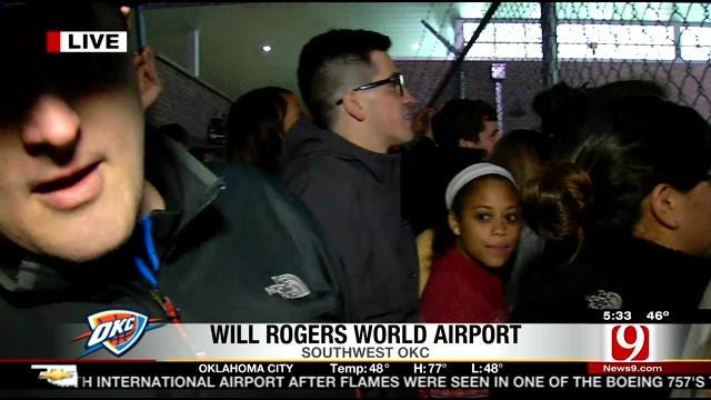 Fans Gather At Will Rogers Airport, Talk About Thunder Win