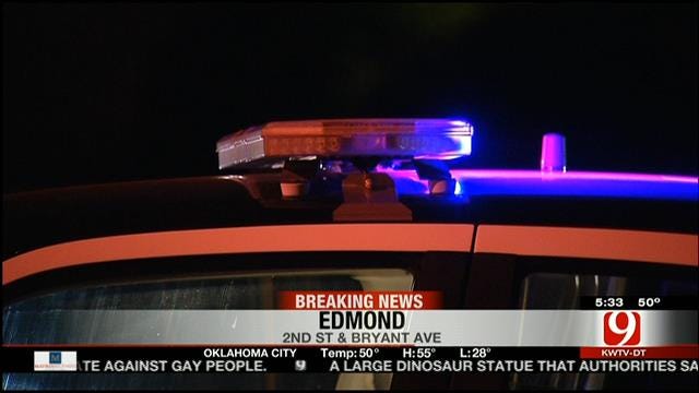 Edmond Police: High-Speed Chase Ends In Crash, Arrest Of Suspect