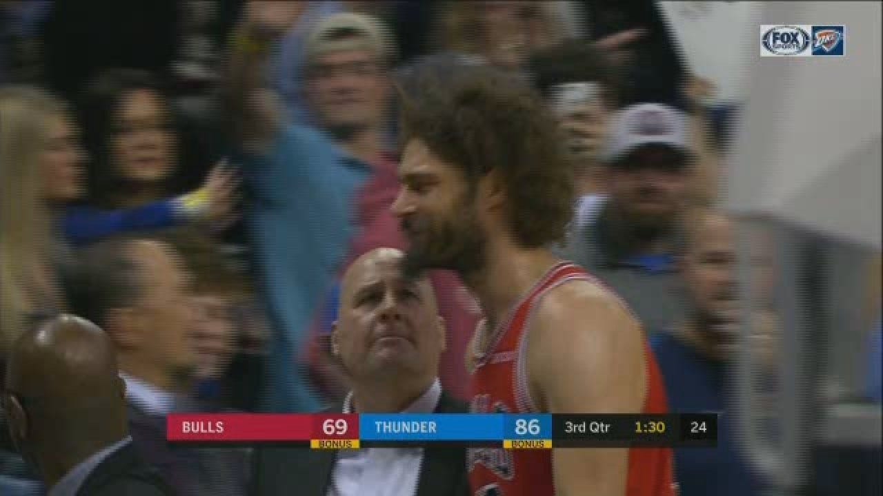 Young Thunder Fan Tries To Fake Out Bulls' Lopez With High-Five