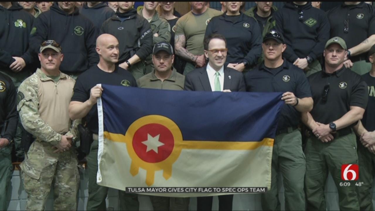 Tulsa Mayor Gives City Flag To Special Ops Teams