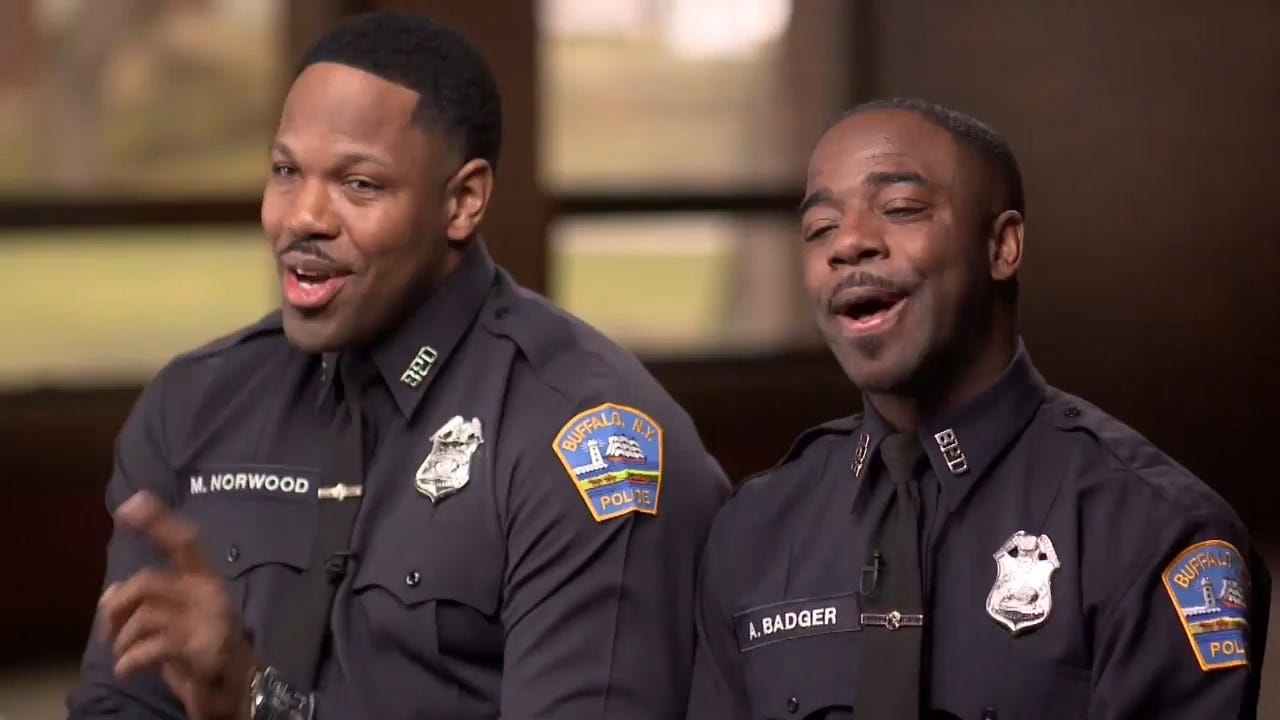 2 Cops Are Uniting Their Community Through Singing