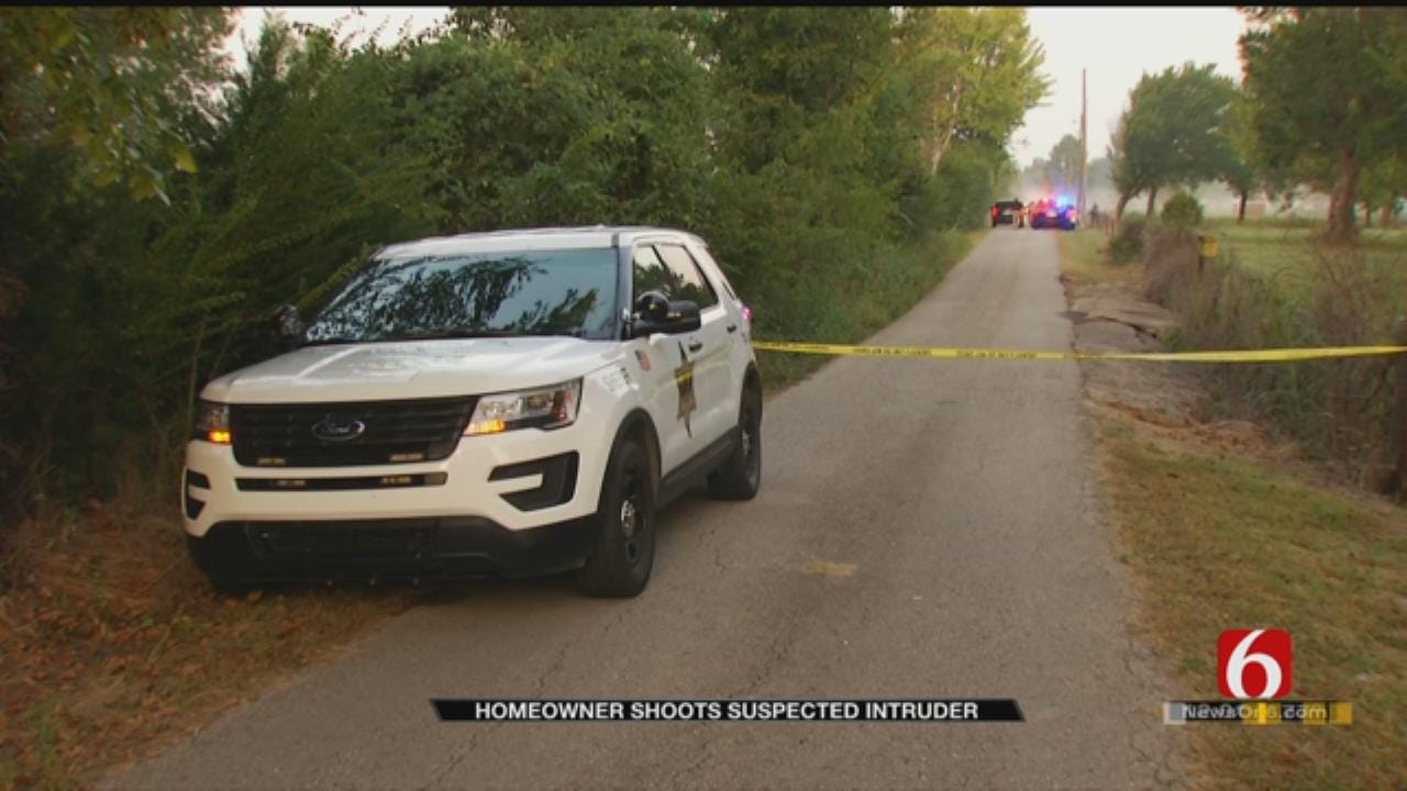 Man Shot Breaking Into Collinsville Home, Deputies Say