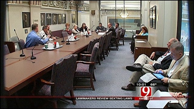 Oklahoma Lawmakers Seek Fair Punishment For 'Sexting' Teens