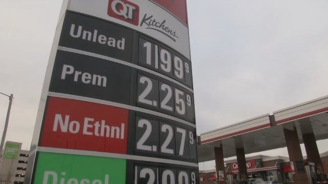 WEB EXTRA: Video Of Gasoline Prices Around Tulsa