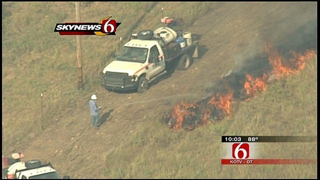 Fire Chiefs Review Response To Pawnee County Wildfire