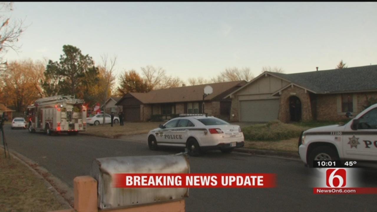 Police: Armed Men Randomly Target, Break Into Tulsa Home With Family Inside