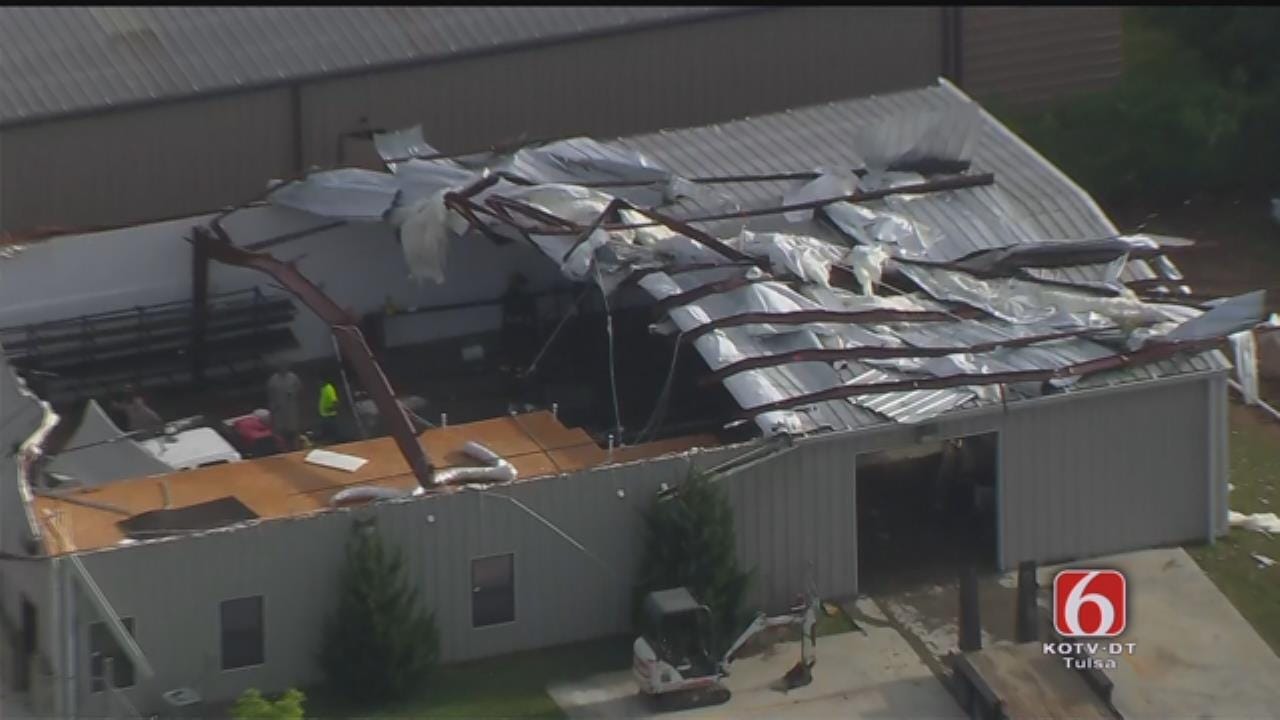 Osage SkyNews 6 HD: Roof Ripped From Bixby Business