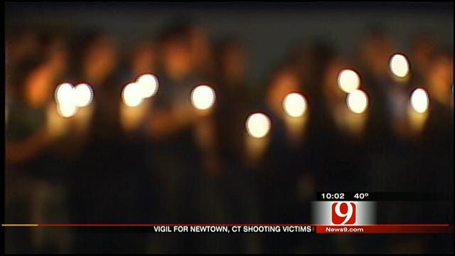 Dibble Students Gather To Pay Tribute To Sandy Hook Victims