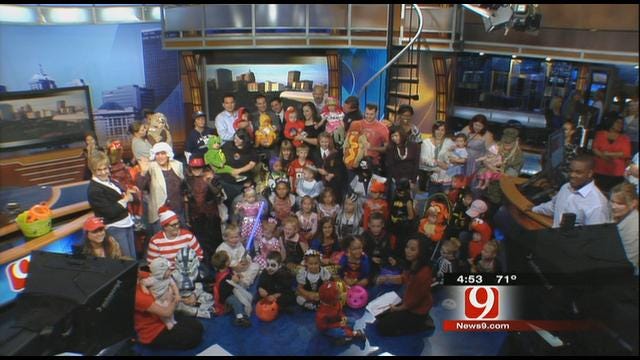 News 9 Kids Celebrate Halloween In Studio