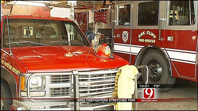 Oklahoma Firefighters Use Break In Weather To Recuperate
