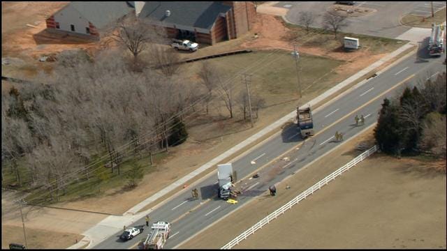 SkyNews 9 Flies Over Fatal Accident In NW OKC