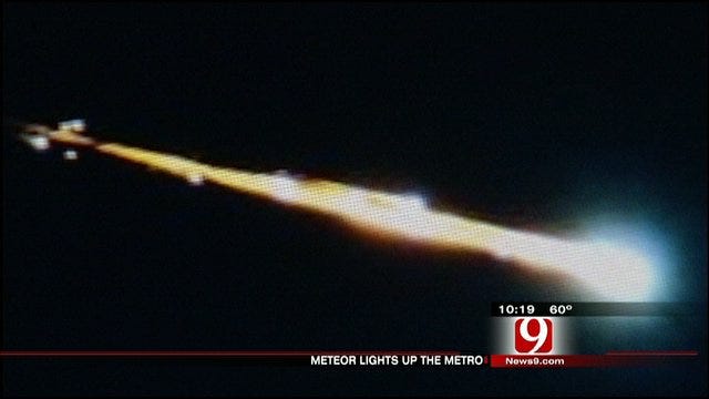 Meteor Lights Up Oklahoma City Sky, Switchboards