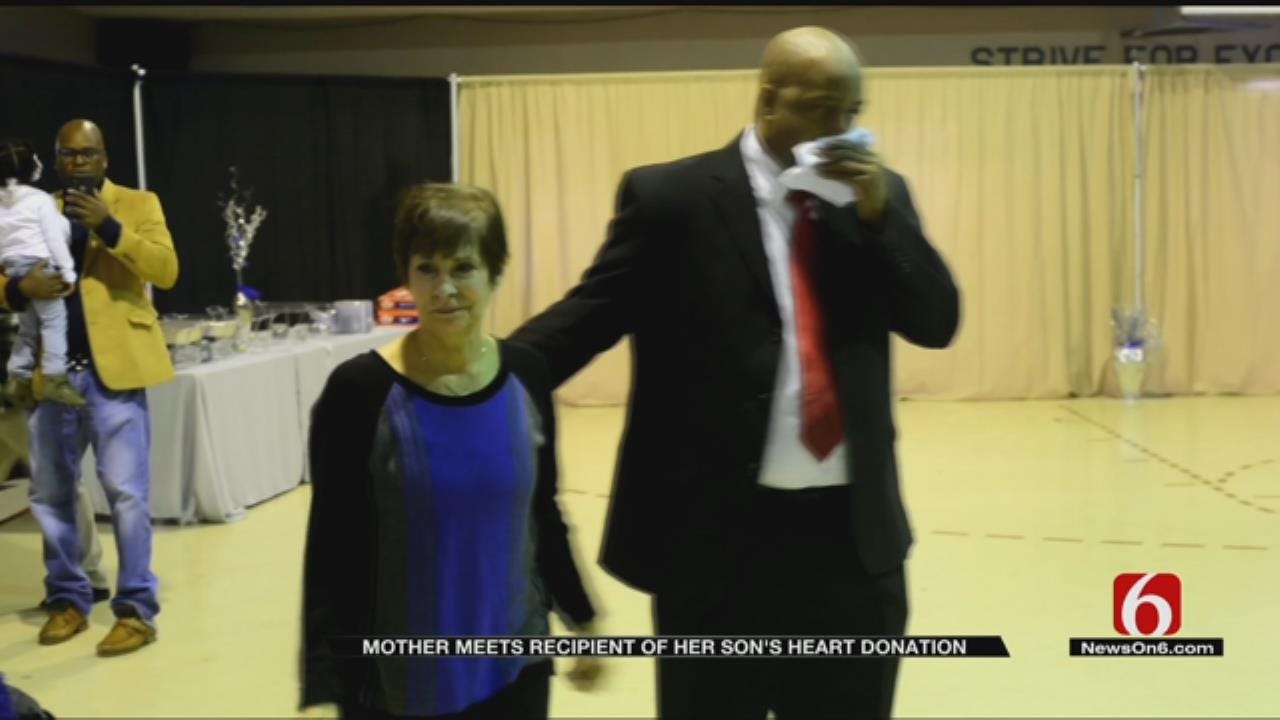 Muskogee Heart Transplant Recipient Meets Donor's Mother