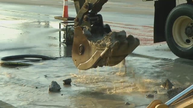 WEB EXTRA: Video From Tulsa Water Main Break At 31st And Sheridan