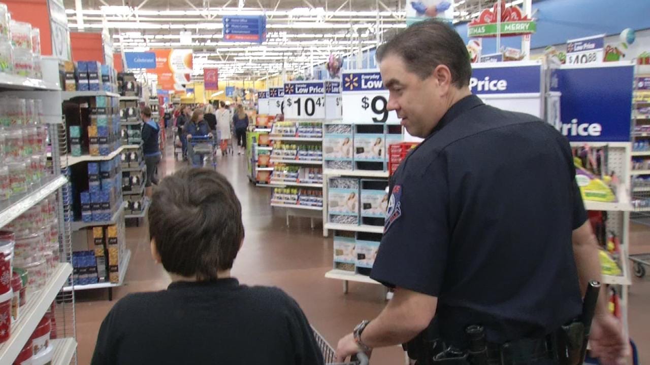 Bixby Kids, Cops Team Up For Christmas Shopping