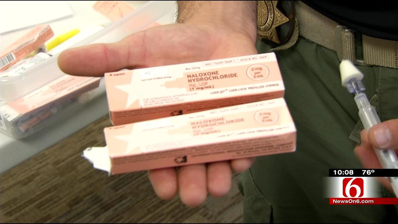 Rogers County Deputies Train With Life-Saving Drug