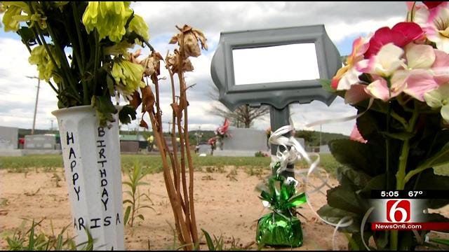 Friends, Family Want Tombstones To Honor Skiatook Double Murder Victims