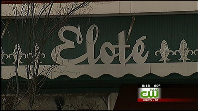 'Man vs. Food' Takes On Tulsa Restaurant