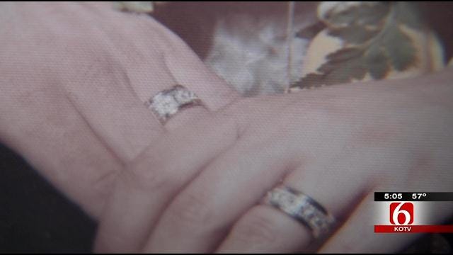 Tulsa Widow Says Purse Snatchers Stole Husband's Wedding Ring