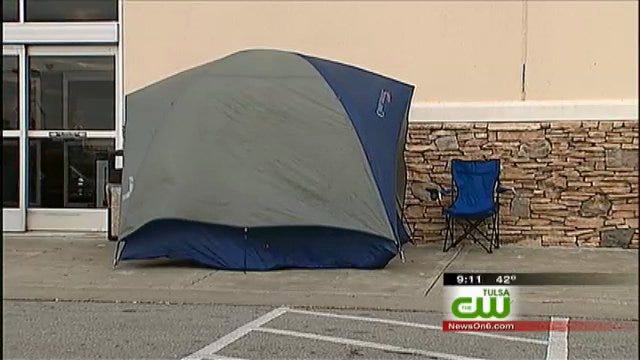 Tulsa Man Camps Out For Black Friday Deals