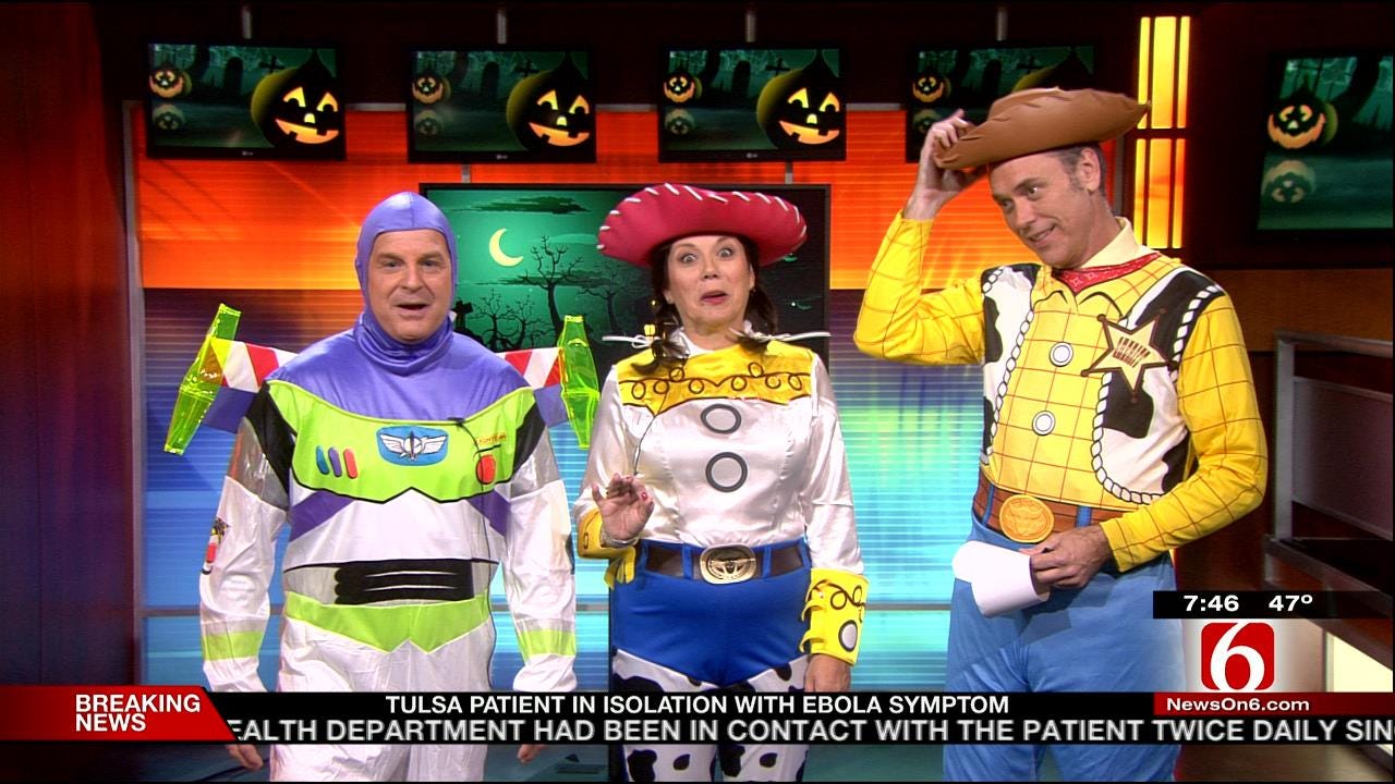 6 In The Morning Crew Shows Off Their 'Toy Story' Halloween Costumes