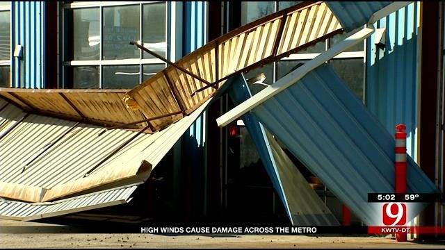 High Winds Cause Damage Across The Metro