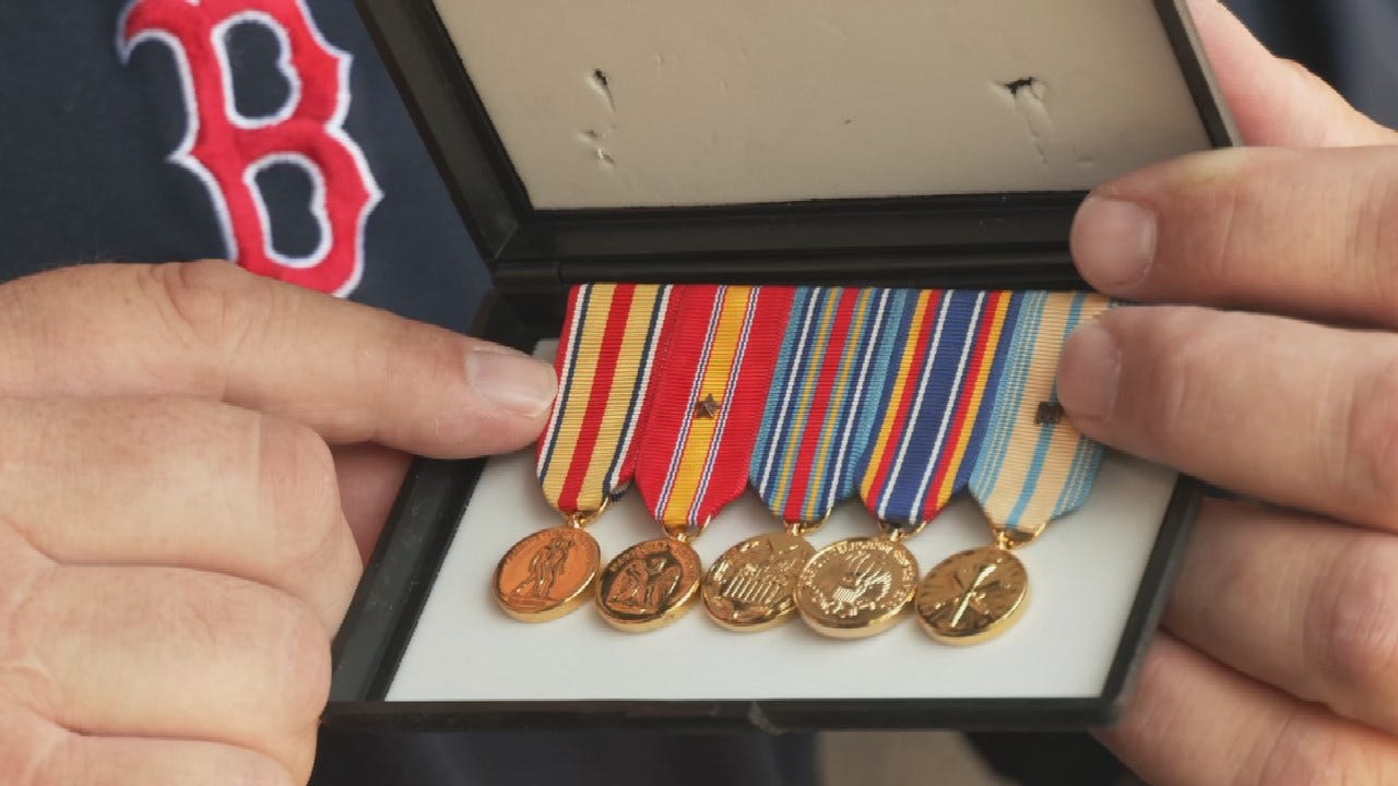 Bixby Marine Veteran Reunited With Lost Military Items