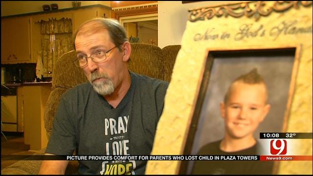 Moore Family Sees 'Guardian Angel' In Photo
