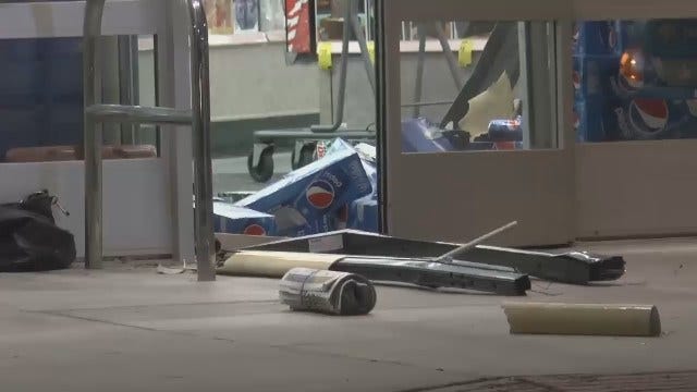 WEB EXTRA: Video From Scene Of Tulsa Walgreens ATM Burglary