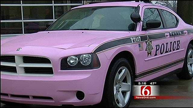 Tulsa Police Unveil Pink Patrol Car