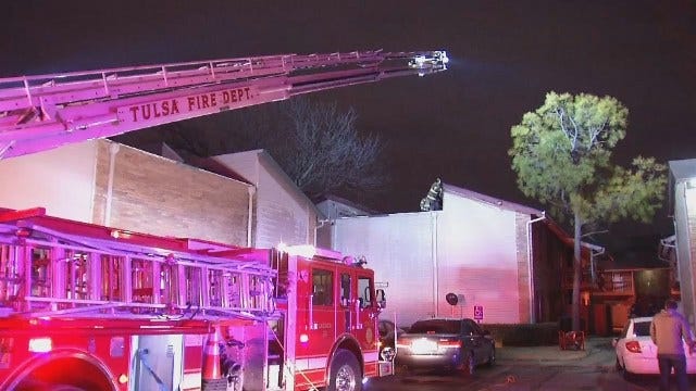 Apartment Fire Forces Tulsans From Their Homes