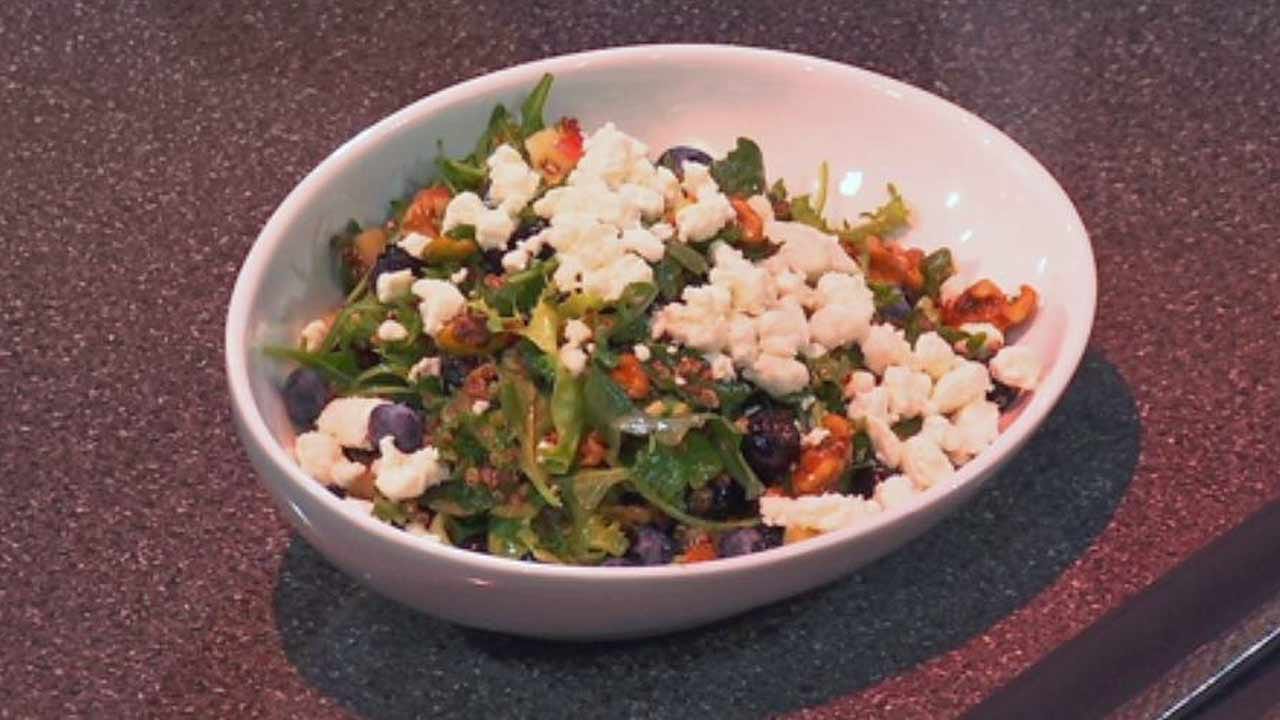 Kale, Arugula & Quinoa Super Salad