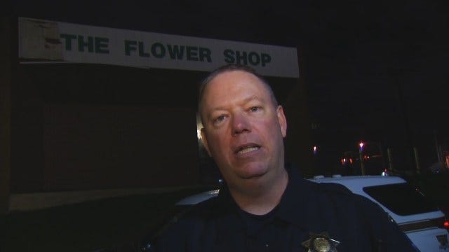 WEB EXTRA: Tulsa Police Find Pair On Roof Of Tulsa Flower Shop