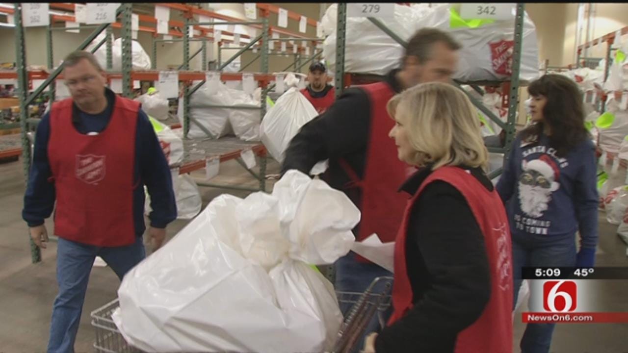 Tulsa Salvation Army Distributes 10,000 Gifts, Thousands Of Food Baskets