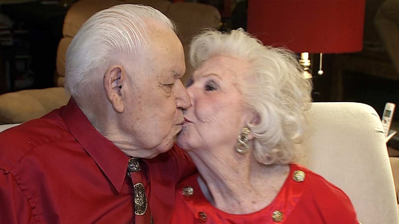 Dementia Diagnosis Doesn’t Stop Tulsa Couple From Celebrating Valentine’s Day